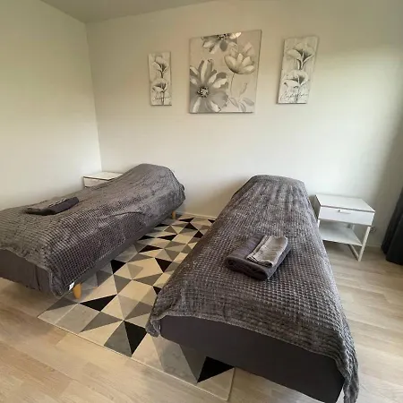 Apartment 2-room Center, Parking